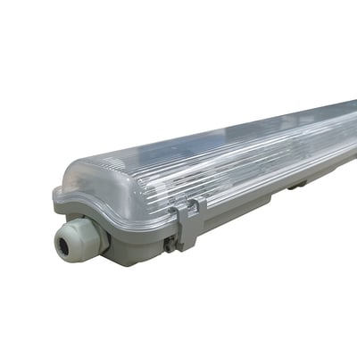 V-TAC T8 LED-armatur med gennemsigtigt, rillet dæksel til to 120 cm LED-rør og kabeltilslutning.