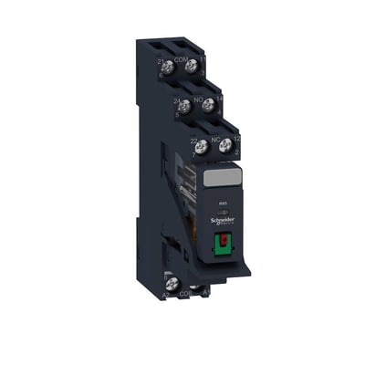 Schneider Electric RXG relæ med sokkel i 3/4 vinkel, viser testknap, mærkat og terminaler for 24VAC, 5A og 2 CO kontakter.