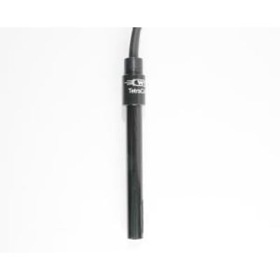 WTW Ledningsevne TetraCon 325 sensor til måling af ledningsevne, vist med sort kabel tilsluttet på hvid baggrund.