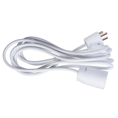 Hvid forlængerledning med jord og 3 meter ledning, vist opspolet på hvid baggrund.