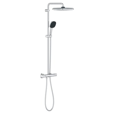 Detaljeret billede af Grohe Vitalio Comfort 250 bruseSystem med fokus på termostaten og 250mm hovedbruseren.