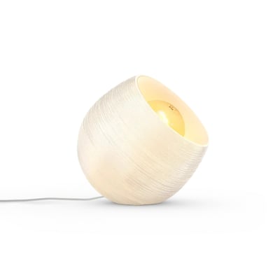 myCreation Shell One bordlampe i transparent hvid, med buet æggeskal design og E27-fatning med lyskilde.