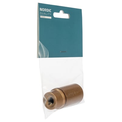 Nordic Quality E14 lampefatning i bronze, vist i klar plastemballage med blå baggrundskort.