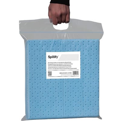 Spillify Oil Only-absorberingsark i blå, perforeret udformning, pakket i en klar pose med bærehåndtag; 20 stk. absorberer olie.