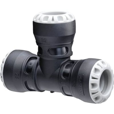 Sort push-in tee med hvide koblinger til 25 mm rør, designet for nem og hurtig VVS-installation.