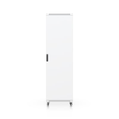 Ubiquiti 42U-rackskab på 1000 mm set forfra med lukket dør, ventilationsåbninger og hjul.