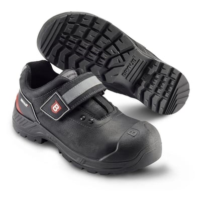 Brynje Advantage S3 sikkerhedssko i sort læder med bred pasform og velcrolukning, størrelse 45, med aluminium tåværn.