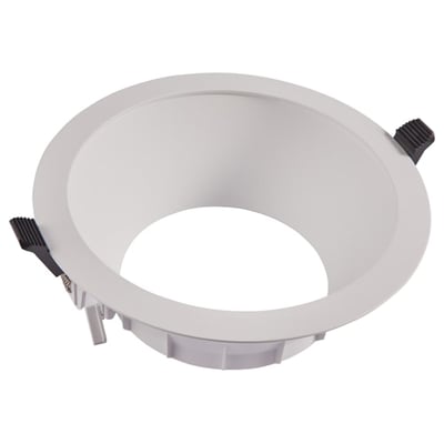 Ansell Lighting Comfort Downlight reflektor og front i hvid, 230mm diameter, med monteringsclips på siden.