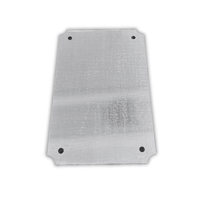 Montageplade i galvaniseret stål, 161 x 255,5 mm, med fire forborede huller og afrundede hjørner på hvid baggrund.