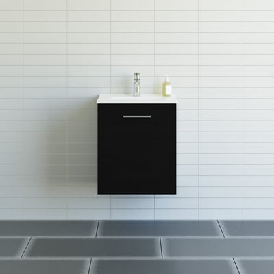 Dansani Mido møbelpakke, 51 cm, i sort melamin med 1 højrehængt låge, monteret på en flisevæg.