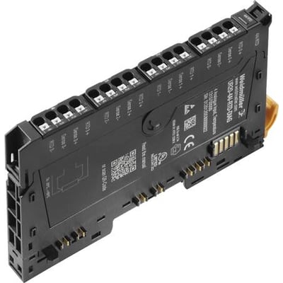 Weidmüller UR20-4AI-RTD-DIAG analog input modul med 4 indgange og u-remote system bus interface vist i perspektiv på en neutral baggrund.