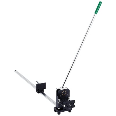 Kompakt profilskinneskærer fra Klauke med manuel betjening og grøn håndtag, isoleret på hvid baggrund.