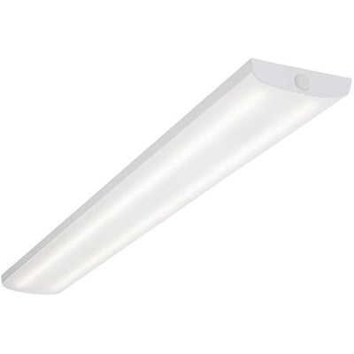 Det aflange, hvide FLEX44 G2-armatur på 600 mm med lysdiffuser, 17 W, 2600 lm og 4000 K, set skråt fra siden.