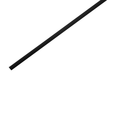 Sort Ansell Lighting påbygningsprofil i aluminium, 2 meter, fremhæver den ribbede overflade og dimensioner.