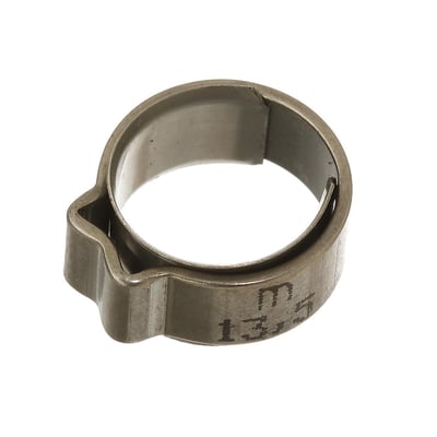 MichLar galvaniseret øreklemme med 1 øre og ring, der passer til 13.4-15.4mm, vist isoleret mod hvid baggrund.