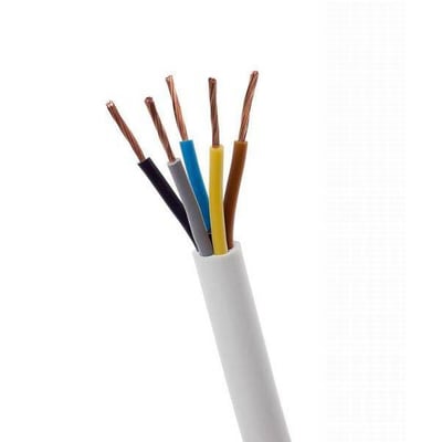 Hvid H05VV-F ledning med 5G1,5 tværsnit, der viser de fem indre kobberledere på hvid baggrund.