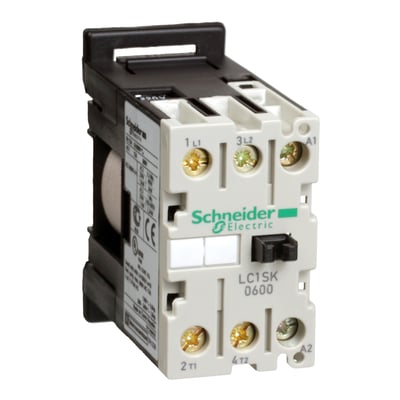 Schneider Electric 2-polet kontaktor, 6A, 110VAC model LC1SK 0600 med tydelige mærkningsskruer og logo på siden.