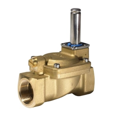 Generelt billede af Danfoss EV224B magnetventil i messing med 1" intern G-gevindtilslutning og stålventilspindel.