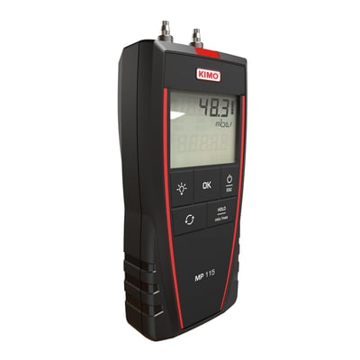 Kimo/Sauermann MP 115 S D M differenstryksmanometer i sort med røde detaljer viser tryk på 48.30 mbar på den digitale skærm.