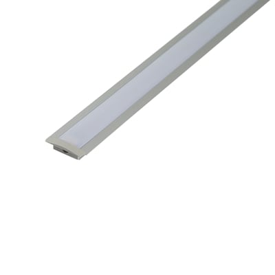 Detaljebillede af Ansell Lighting 2 meter indbygningsprofil i aluminium, der viser den indvendige kanal til lyskilde og aluminiumskant.