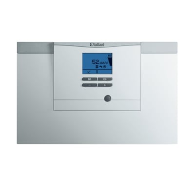 Styringspanel med blåt display til Vaillant aroTHERM plus VWL 65/6 A luft-til-vand-varmepumpe.