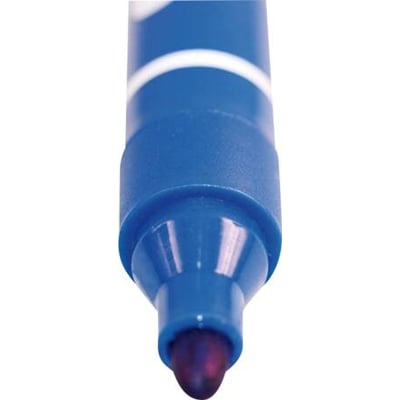 Nærbillede af spidsen på en blå Antalis tusch med rund spids på 2-3 mm, viser den dybe blå farve og en hvid stribe.
