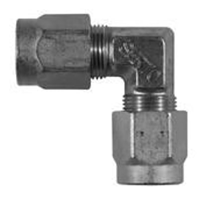SO42021-18 messing vinkel union til 18 mm rør, fremstillet af CW617N messing med PN 40 trykklassifikation.