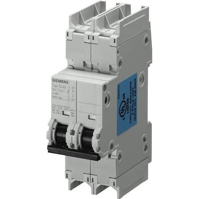 Siemens SENTRON 5SJ4 automatsikring, 2 A og D-kurve, med to poler og sorte vippearme, set skråt forfra.