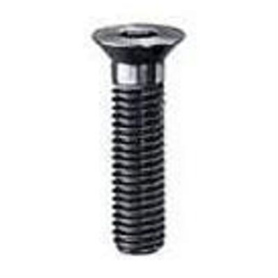 En M4X12 Unbrako skrue med undersænket hoved og gevind på en hvid baggrund.