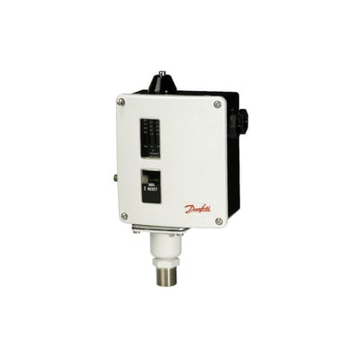 Frontvisning af Danfoss RT31W pressostat med trykreguleringsdetaljer og 'MIN & RESET' knap, isoleret på hvid baggrund.