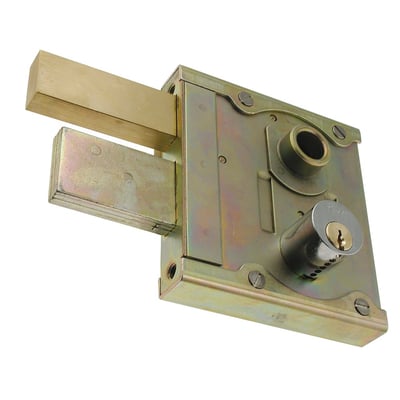 ASSA ABLOY 5910 gitterportlås i gulkromateret metal, set skråt med låsekasse, udskudt falle og rigel.