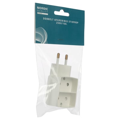 Nordic Quality 2-vejs fladt distributionsstik i hvid, pakket i klar plast med blåt baggrundskort.