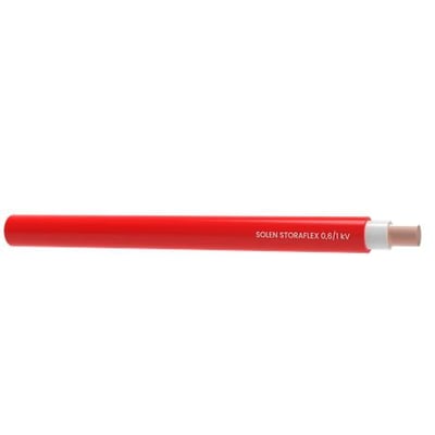 Rødt STORAFLEX batterikabel, 1 x 35 mm², 3 kV og Eca, vist med den indre leder synlig i kabelenden.