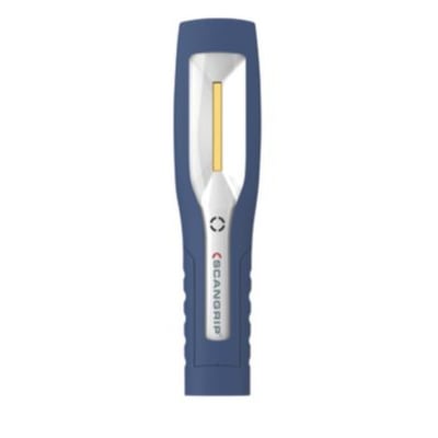 Scangrip MAG PRO genopladelig arbejdslampe med mørkeblåt greb, vist forfra med den aflange LED-lyskilde.