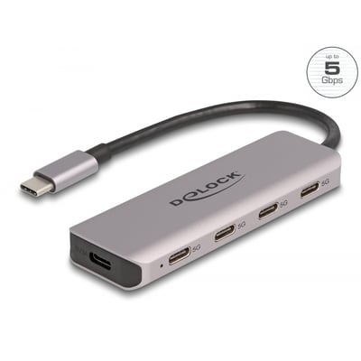 Grå DeLock USB-hub med fire USB-C-porte, fast USB-C-kabel og metalhus, vist skråt fra oven.