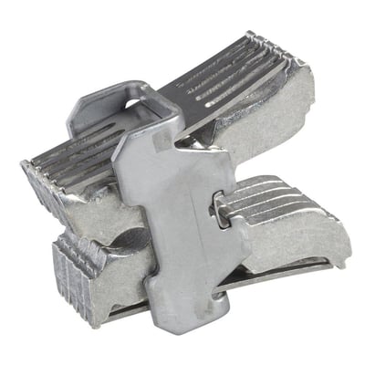 Schneider Electric koblingsforbindelse til chassis, type cluster, fremstillet af metal med takket overflade.