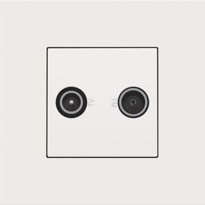 Niko afdækning til antenneudtag med TV- og FM-udtag i hvid, ren finish med sorte detaljer.