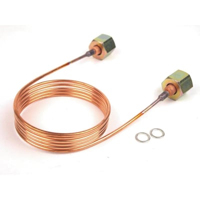 Nærbillede af Danfoss dæmpesløjfe med kobberkapillarrør og messingfitting, viser to tætningsringe ved siden af.