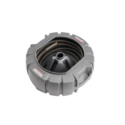 Ridgid spiralbeholder i grå plast med spiral, vist i en let vinkel fra siden, med fokus på beholderens form og funktion.