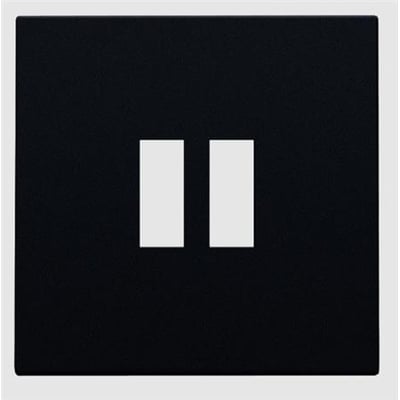 Niko afdækning til dobbelt USB-A oplader i sort 'black coated' finish med to hvide rektangulære åbninger for indsatser.