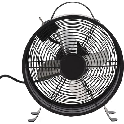 Sort bordventilator på 26 cm med tre sølvfarvede vinger, rund beskyttelsesrist og buet bærehåndtag.