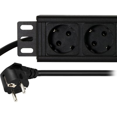Nærbillede af Toten strømskinne med CEE 7/4 udtag og CEE 7/7 stik, viser detaljer om tilslutning.