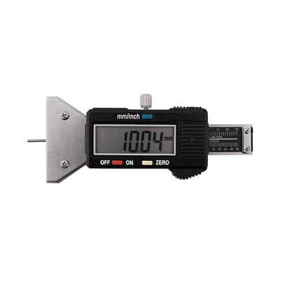 Diesella digital dækprofilmåler med 0-25mm måleområde og 0,01mm aflæsning, viser 10.04mm på LCD-displayet.