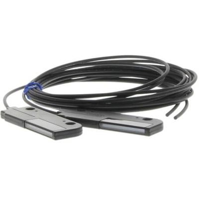 Omron E32-T16WR fiberoptisk sensorhoved med 2 meter kabel, firkantet design og 30 mm registreringsområde.