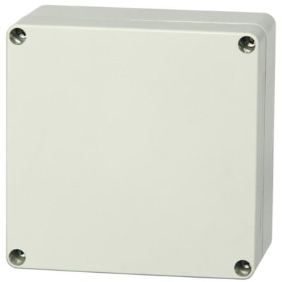 Lukket Fibox Euronord PC121207 monteringskasse i lysegrå polycarbonat, måler 120x122x65 mm, med fire skruehuller.