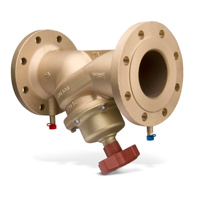 IMI STAF-R strengreguleringsventil DN 65 i rødgods med flange tilslutning og målenipler, vist på hvid baggrund.