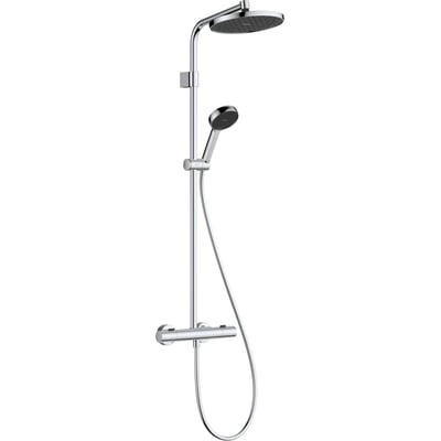 Komplet hansgrohe Activera S Showerpipe 240 i krom, med hovedbruser, håndbruser og termostat monteret på en bruserstang.
