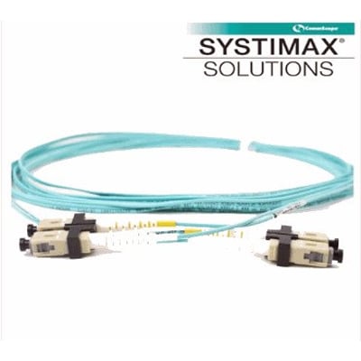 CommScope SYSTIMAX Lazrspeed550 OM4 duplex fiber patchkabel med SC-SC konnektorer, 5,19m lang og LSZH.