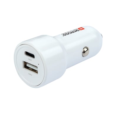 Skross dobbelt biloplader i hvid med USB-C PD og USB-A porte, 65W hurtigladning.