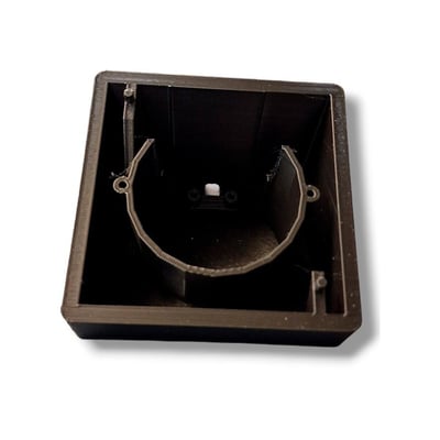 Top-down view af LightSolutions 35 graders bordstander til Shelly Wall Display i sort 3D-printet materiale.